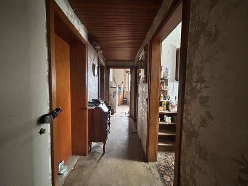 EG - Mehrfamilienhaus, Wohnhaus mit 130,00 m&sup2; in Porta Westfalica zum Kaufen