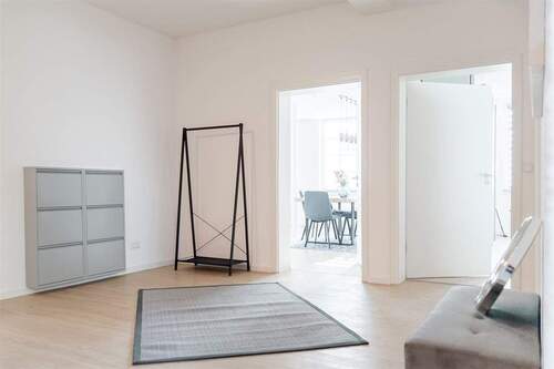 Diele OG - 1 Zimmer Mehrfamilienhaus, Wohnhaus in Aichtal