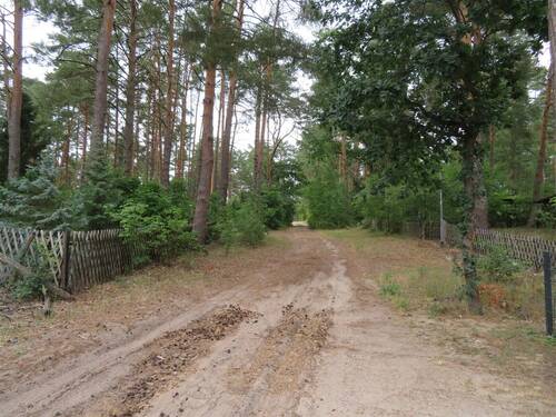 Straße rechts Richtung Norden - Grundstück zum Kaufen in Mittenwalde