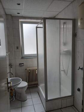 WC-Wohnung - 3 Zimmer Etagenwohnung in Germersheim