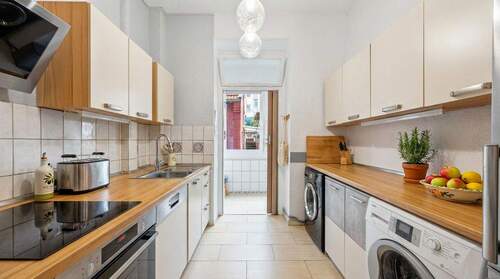 EG - Küche - 1 Zimmer Mehrfamilienhaus, Wohnhaus zum Kaufen in Pforzheim