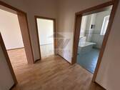Flur - 2 Zimmer Etagenwohnung in Gera