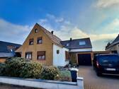 Bild 1 - Viel Platz, viel Ausblick - 199.000,00 EUR Kaufpreis, ca.  280,00 m² Wohnfläche