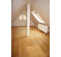 DG-Whg. mit ausgebautem Dachspitz - großer Balkon - frei ab 1.11.25 - Flöha