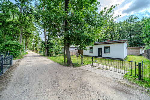 Hausansicht - 3 Zimmer Bungalow zum Kaufen in Kyritz / Waldkolonie