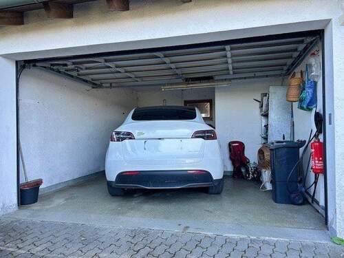 Garage - 