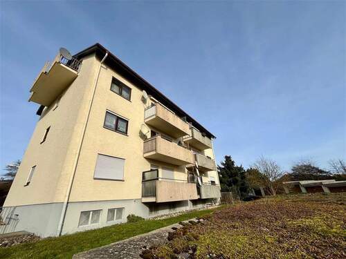 Außenansicht - 3 Zimmer Etagenwohnung zur Miete in Nattheim