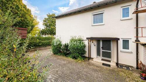 Außenansicht 3 - 5 Zimmer Einfamilienhaus zum Kaufen in Hechingen