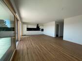 Wohn-/ Essbereich - Etagenwohnung mit 95,20 m&sup2; in Hagnau am Bodensee zur Miete