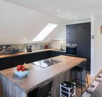 Behaglichkeit pur: Sanierte 3-Zi.-Whg. mit Garage in Dorflage von Sterup