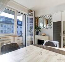 Hell, ruhig und zentral mitten in Sendling, 2 Zi., ca. 70m² WNFL. Balkon, frei, WG-tauglich, saniert - München Sendling-Westpark