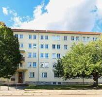 *Investment* 1-Zi.-Apartment mit Balkon, Tageslichtbad in zentrumsnaher Lage - Chemnitz Lutherviertel