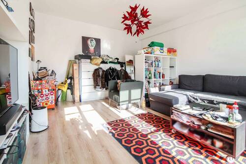 Wohn-und Schlafzimmer 2 - 1 Zimmer Einfamilienhaus in Chemnitz