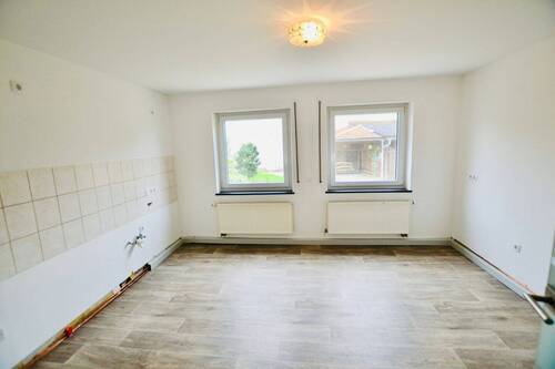 Küche - 5 Zimmer Reihenmittelhaus zur Miete in Bütthard