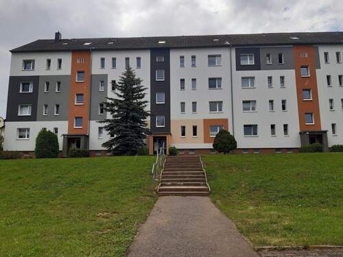 Hausansicht - Etagenwohnung mit 85,80 m&sup2; in Chemnitz zur Miete