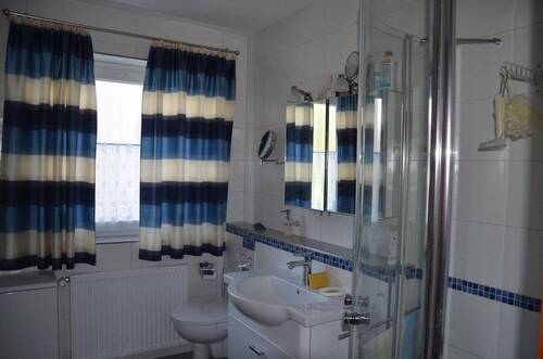 Badezimmer Bild 1 - 