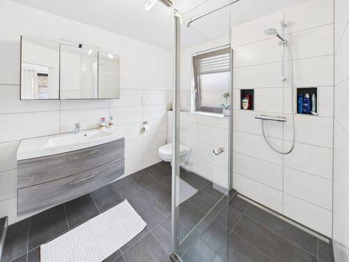 En Suite Bad - 