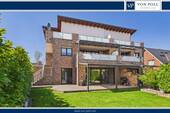 Titelbild - Modernes Zweifamilienhaus mit bezugsfreier Erdgeschosseinheit in Pulheimer Bestlage