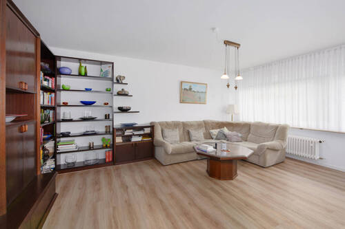 Wohnzimmer - 4 Zimmer Etagenwohnung zur Miete in Pforzheim / Sonnenberg
