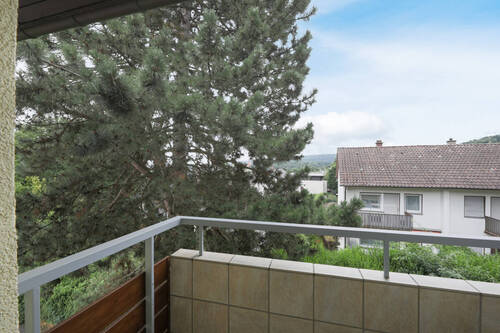 Küchenbalkon - Etagenwohnung mit 94,90 m² in Pforzheim / Sonnenberg zur Miete