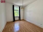 Flur - 3 Zimmer Etagenwohnung zur Miete in Frankfurt am Main
