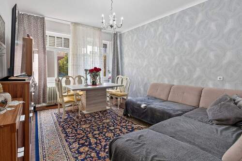 Wohnzimmer - Etagenwohnung mit 101,90 m&sup2; in Pforzheim zum Kaufen