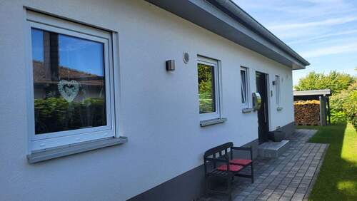 Hauseingang - 4 Zimmer Bungalow in Windsberg