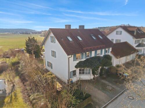 Nord-Ostansicht - DHH: Juwel mit Naturblick am Ortsrand