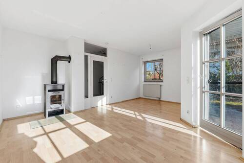 Wohnzimmer mit Schwedenofen - 