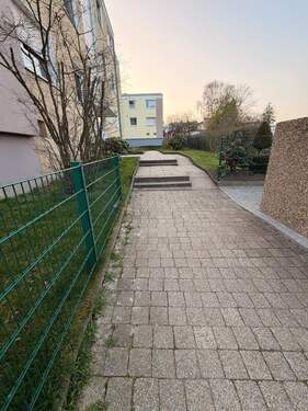 Zugang - 2 Zimmer Etagenwohnung in velbert neviges