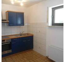 Groß-Gerau! Schöne 2 Zi. Whg. mit modernem Duschbad EBKhelle Räume trotz Souterrain!