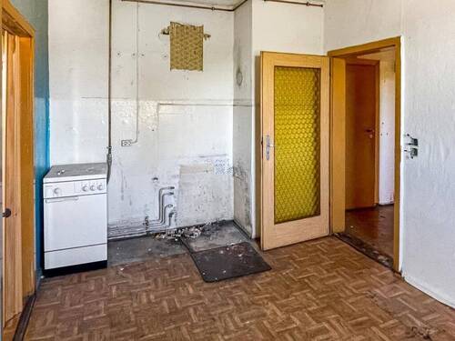 Küche - Mehrfamilienhaus, Wohnhaus mit 176,70 m&sup2; in Pößneck zum Kaufen