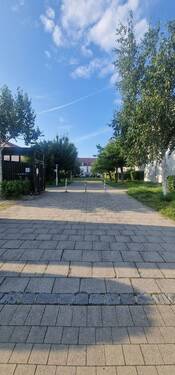 Blick in die GdWE - BI 7 - Gehobene 3-Zi.-DG-Whg. in ruhiger Wohnlage im Römerhof in Neufahrn