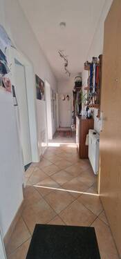 Flur - 3 Zimmer Etagenwohnung zum Kaufen in Neufahrn bei Freising