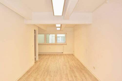 Wohnraum - 1 Zimmer Etagenwohnung zur Miete in Leipzig