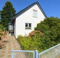Wie im eigenen Haus - Erdgeschosswohnung mit Gartenidylle in bester Lage - Solingen Burg