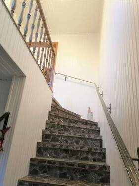 Treppe zur Wohnung - Etagenwohnung mit 90,00 m² in Wistedt zur Miete