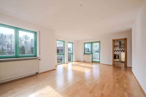 Wohn- und Esszimmer - Etagenwohnung mit 72,80 m&sup2; in Ostrach zum Kaufen