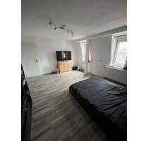 Schöne 4-Zimmer-Familien Wohnung im Herzen Zirndorfs. Provisionsfrei!!!