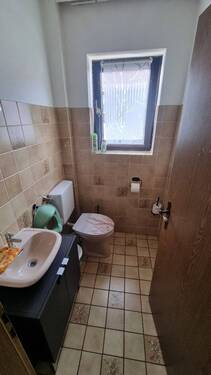Gäste-WC EG.jpg - 