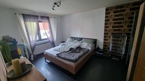 Schlafzimmer EG.jpg - 
