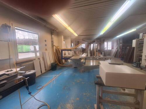 Bürofläche mit Werkstatt/Produktion - Büro zur Miete in München