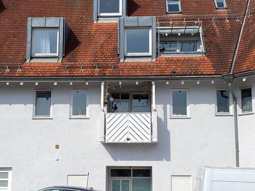 Blick zur Wohnung - Gepflegte 2,5 Zi-Wohnung, ca. 64 m², 1. OG, kein Aufzug in BergRavensburg