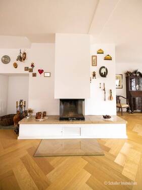 Kamin im Wohnbereich - 6 Zimmer Einfamilienhaus in Fürth