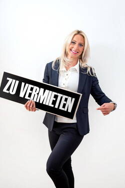 Bild 2 - 3 Zimmer Etagenwohnung zur Miete in Schwandorf