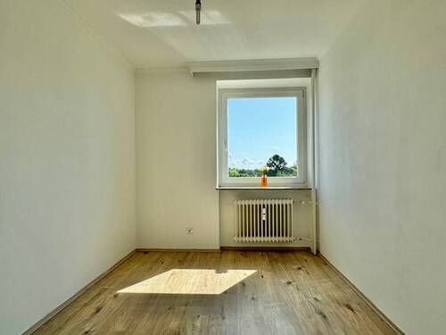 Halbes Zimmer - 