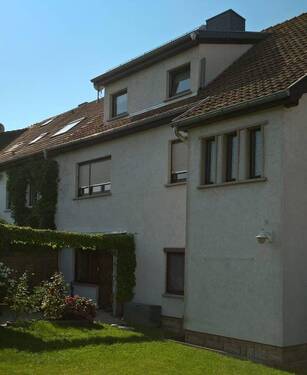 Außenansicht - Attraktives Mehrgenerationenhaus in Eisenach -Ideal auch als Mehrfamilienhaus- zu verkaufen
