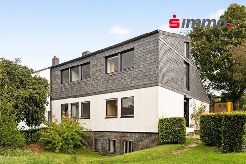 Straßenseite - Einfamilienhaus in Fertigbauweise in beliebter Wohnlage