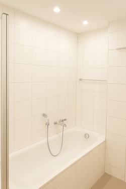 ENTSPANNUNG BEGINNT HIER - 