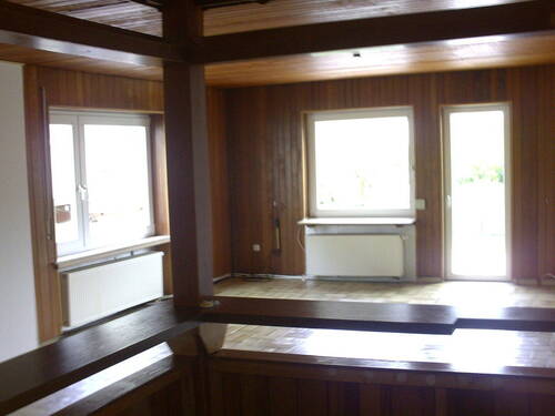 1.OG Fenster und Balkontür - 3 Zimmer Einfamilienhaus zur Miete in Fuldatal